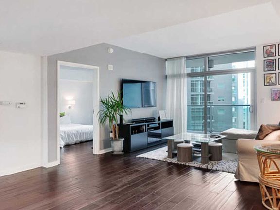 2nd image of 13700 Marina Pointe Dr Unit 926