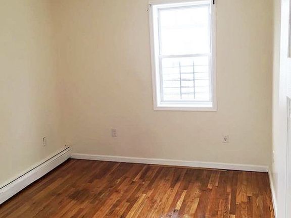 4th image of 1296 E 53rd St #2