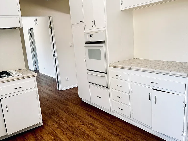 4191 Eve Rd — Photo 3