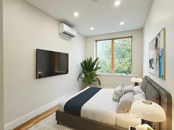 694 Rutland Road image 3 of 15