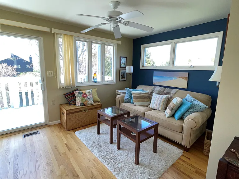 22 Rehan Ave — Photo 7