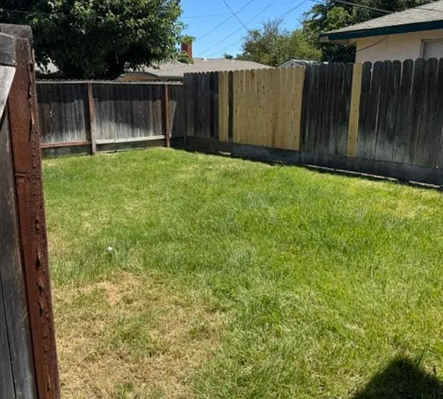 2318 Tully Rd — Photo 2