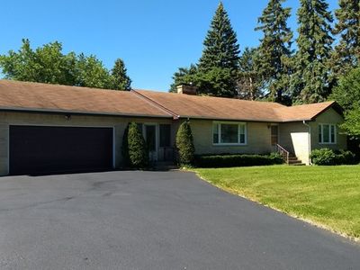 6261 Washington St, Gurnee, IL, 60031