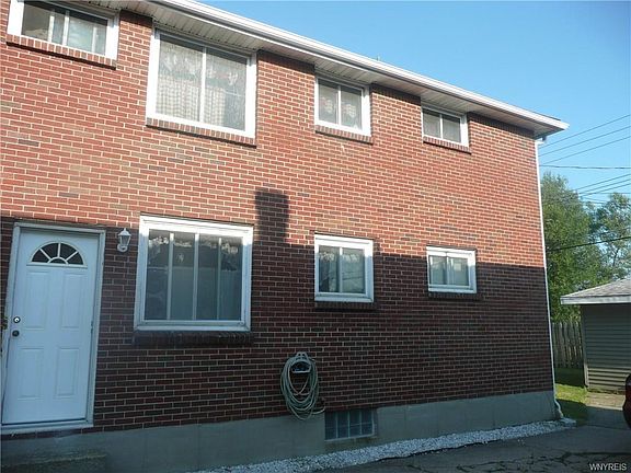 3rd image of 49 Saint Joan Ln