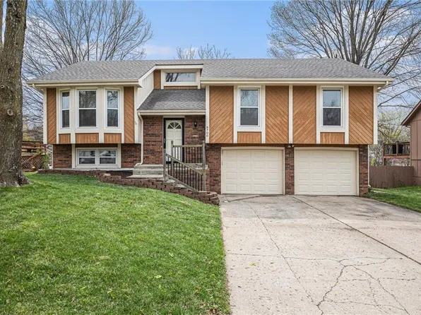 8700 NW Shannon Ave, Kansas City, MO 64153