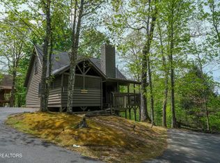 3549 Country Pines Way, Sevierville, TN 37876
