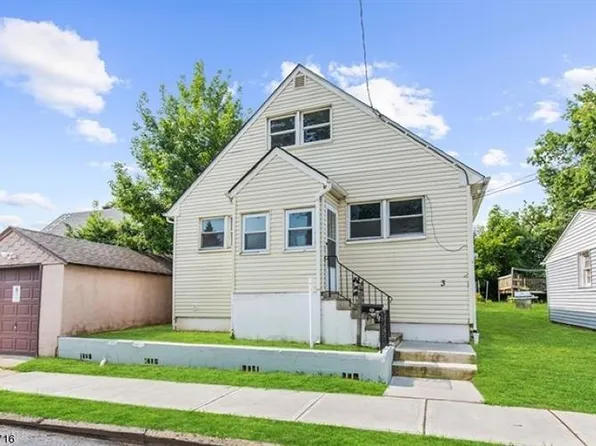3 Jeannette St, Carteret, NJ 07008