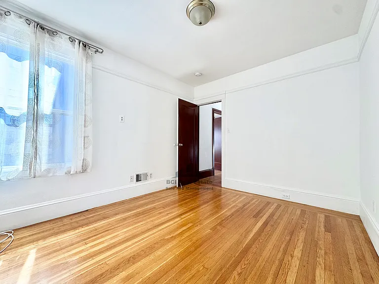 115 Concord St — Photo 14