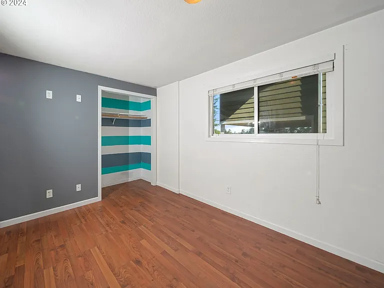 1694 Lincoln St — Photo 10