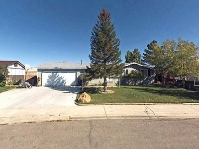 1525 N Riverbend Dr, Green River, WY, 82935