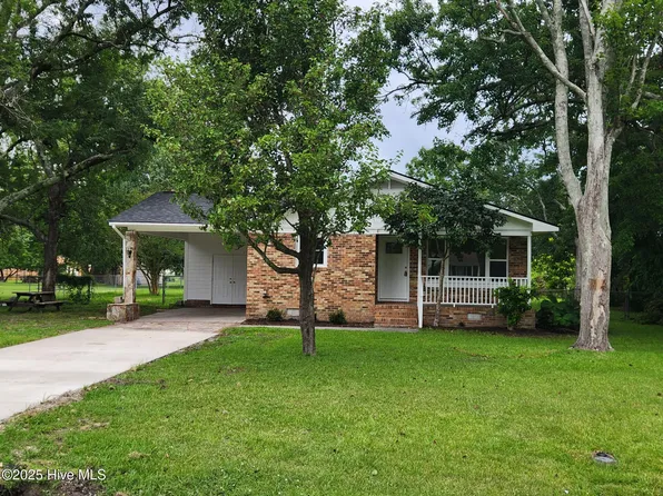 104 Sandy Lane, Havelock, NC 28532