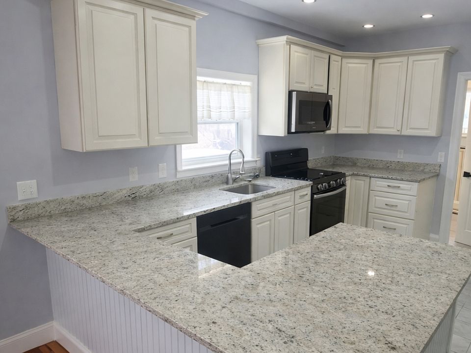 1st image of 76-78 Sanderson Ave