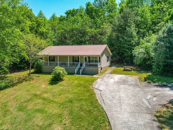 125 Unicoi Church Rd, Tellico Plains, TN 37385