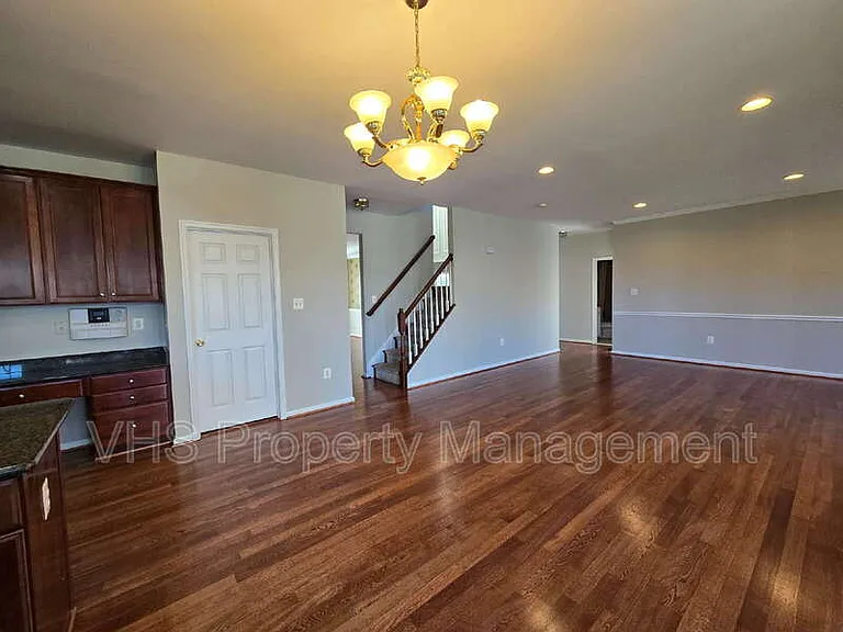 2520 Post Oak Dr — Photo 12