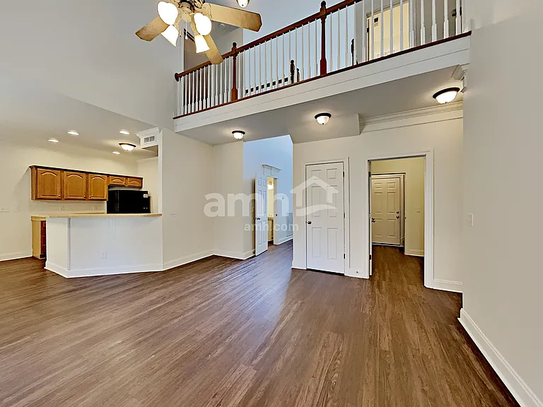5125 Macarthur Ave — Photo 6