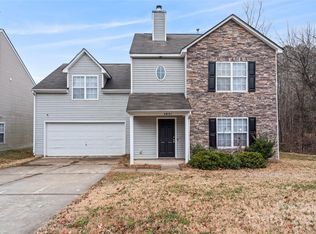 5851 Brookfield Pointe Dr, Charlotte, NC 28216