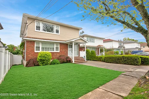 160 Laconia Ave Photo 1