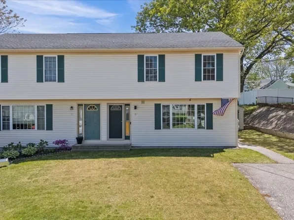31 Scott St Unit 31, Attleboro, MA 02703