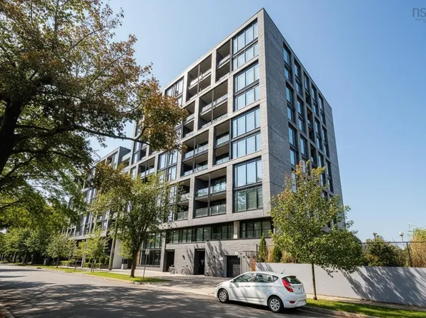 1048 Wellington St #Townhouse 04, Halifax, NS B3H 0C2