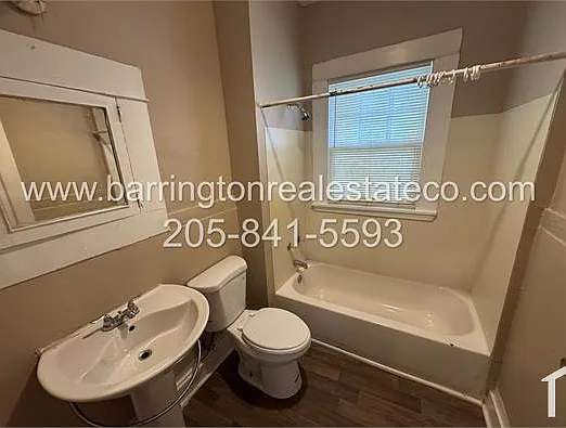 4637 Court S — Photo 4