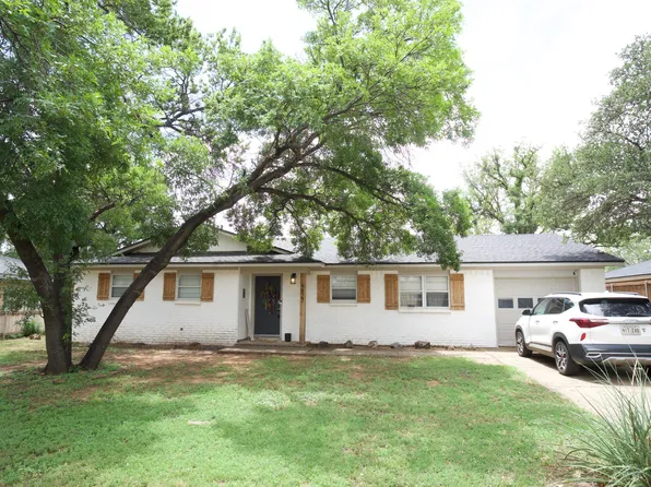 4827 7th St, Lubbock, TX 79416