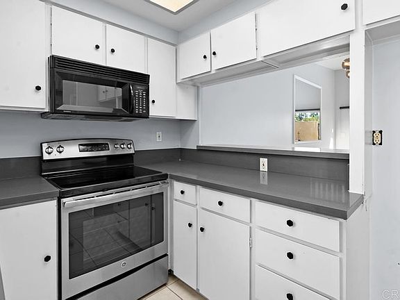 5th image of 12228 Rancho Bernardo Rd #B