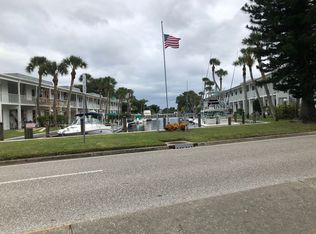 1001 Inlet Cir APT 274, Venice, FL 34285