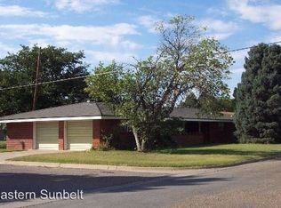 1420 S Avenue A, Portales, NM 88130