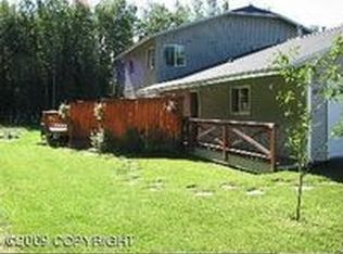 16712 Rivers Edge Ln, Eagle River, AK 99577
