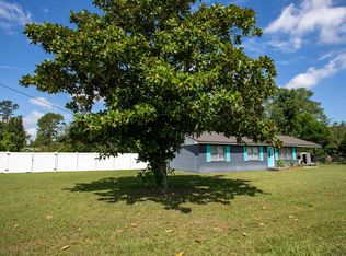 3751 Benny St, Waycross, GA 31503