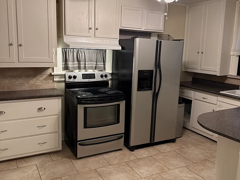 1021 Prospect Ave #1 — Photo 11