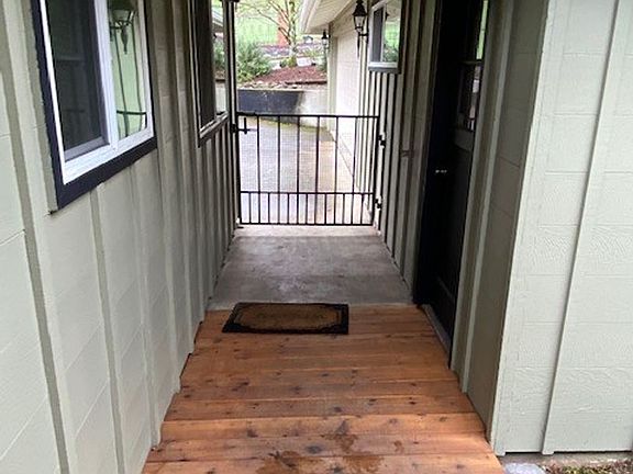 2nd image of 1735 McLean Blvd