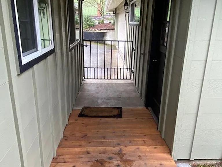 1735 McLean Blvd — Photo 2