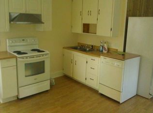 90 5th St, Bangor, ME 04401
