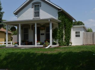 914 Mulberry St, Yankton, SD 57078