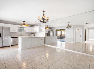 4185 Turnberry Cir APT 903, Lake Worth, FL 33467
