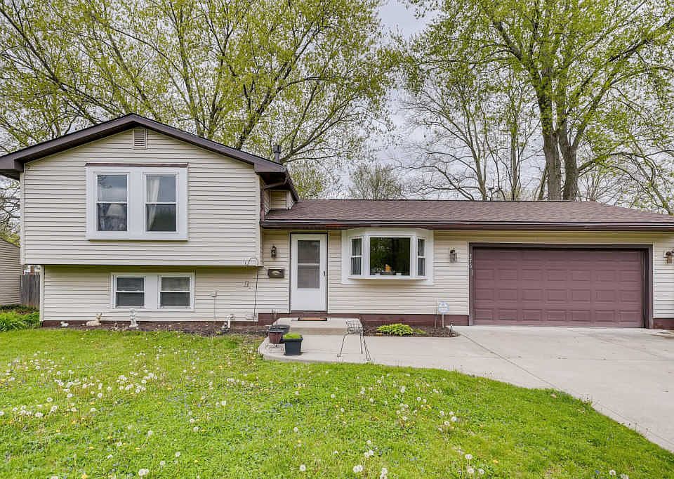 1st image of 776 Kienle Ave