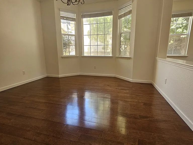 623 W Las Brisas Dr — Photo 27