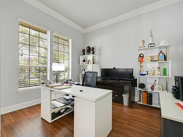 28214 Churchill Ct — Photo 8