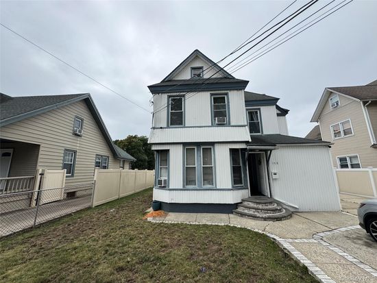 158 Church Street, Freeport, NY 11520