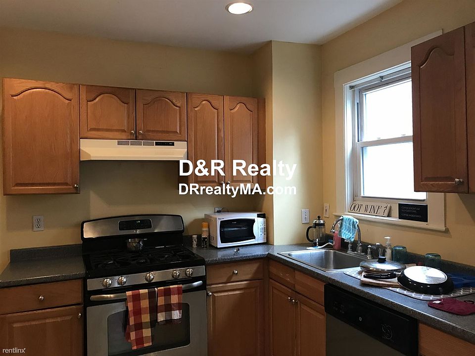 55 Bristol Rd. #1 Medford Unit Photo 1