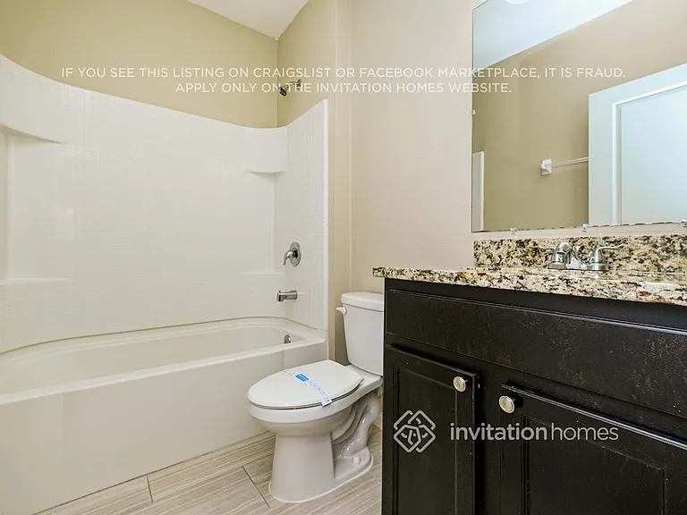 8004 Pelican Reed Cir — Photo 15