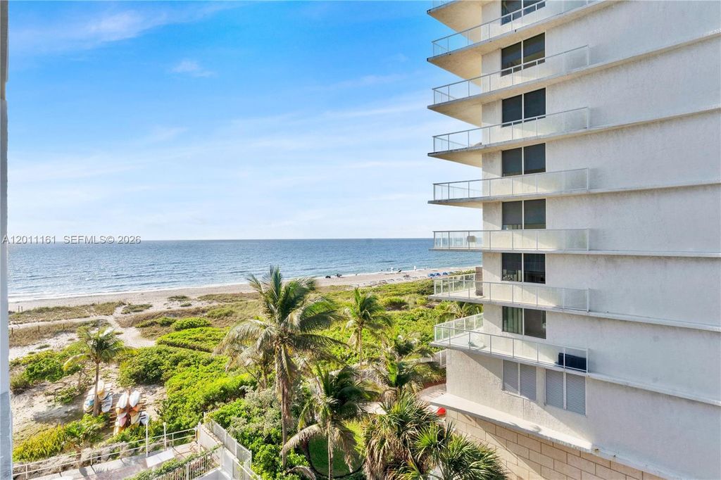 710 N Ocean Blvd APT 511, photo 2