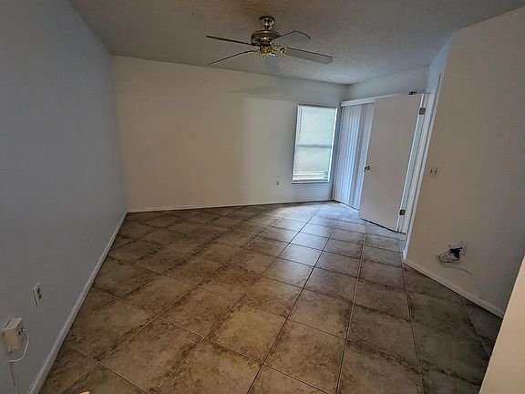 3rd image of 2912 S Semoran Blvd APT 9