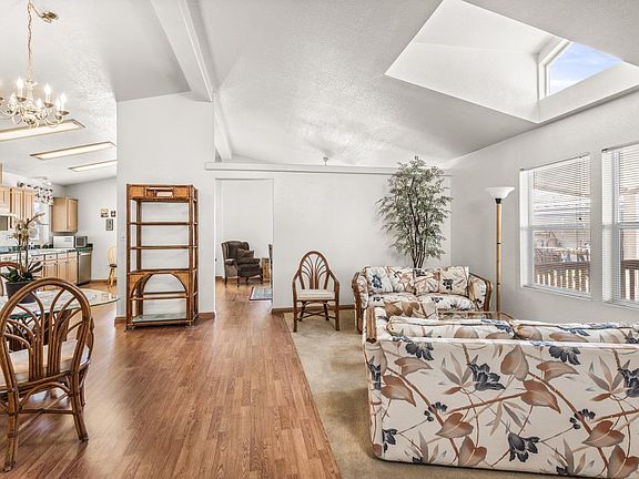 2nd image of 17 Estrella Drive