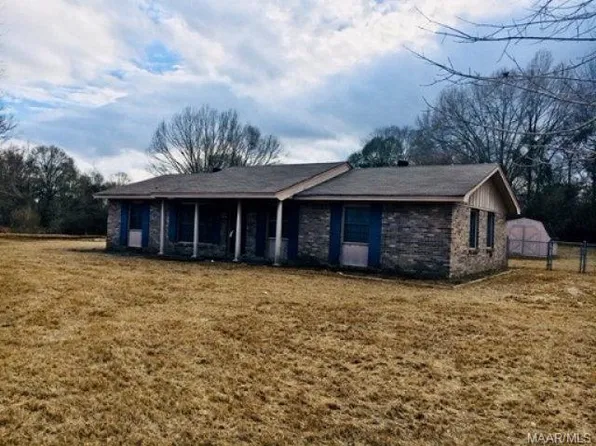 134 Viva Rd, Valley Grande, AL 36701