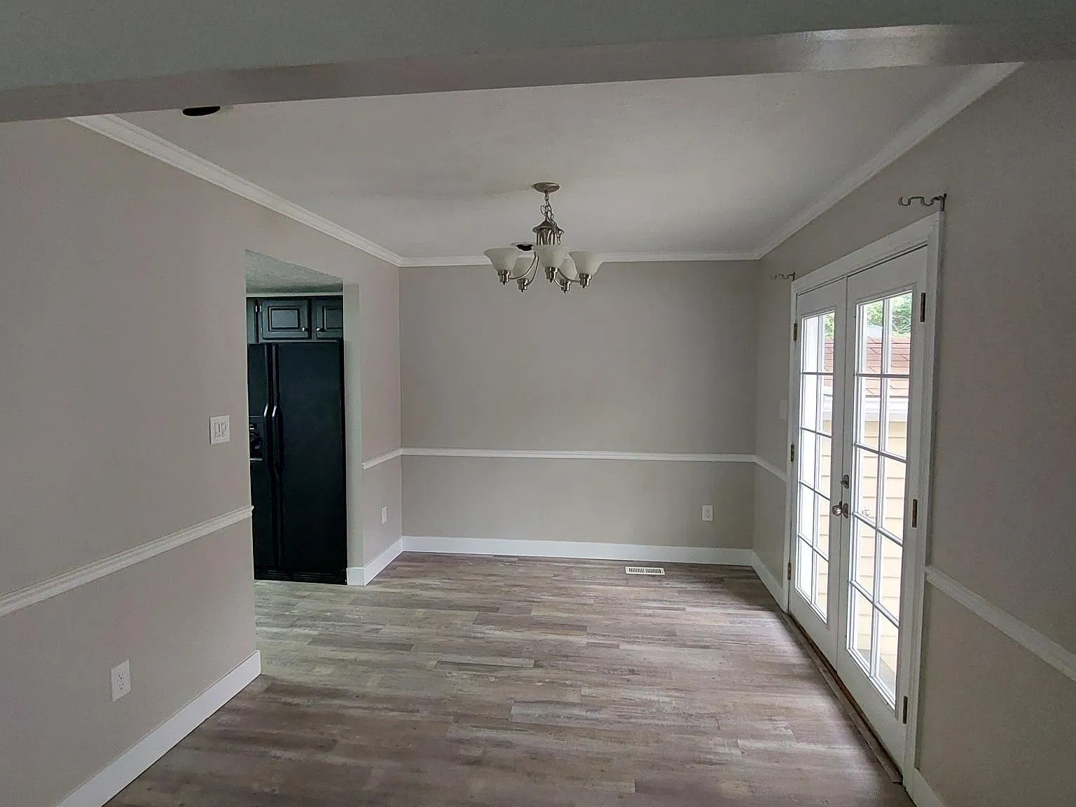 383 W 750 N — Photo 4
