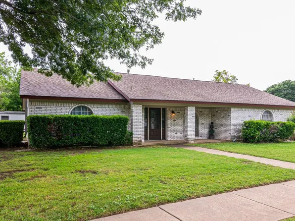 7500 David Dr, Fort Worth, TX 76180