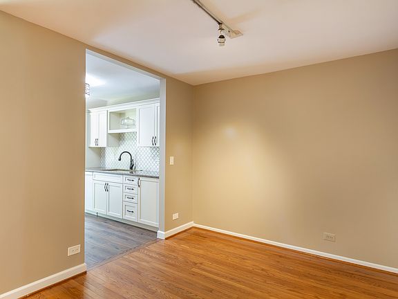 5th image of 2485 Charleston Dr Unit 1714-3