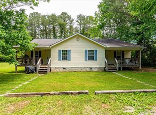 119 Ty Ln, Trenton, GA 30752